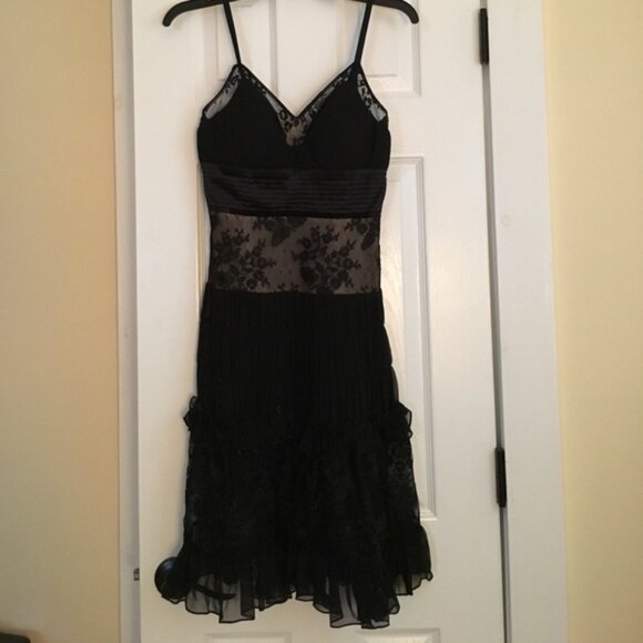 Black lace Basix II cocktail 👗dress SILK!! Size 2 - Picture 1 of 4